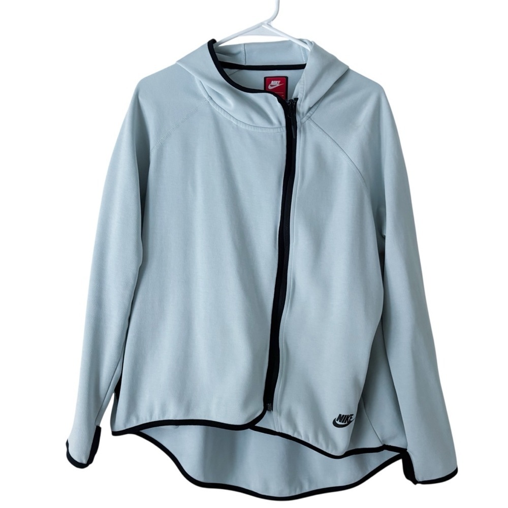Nike Sportswear Women's Tech Fleece Full-Zip Cape Hoodie: XL - Picture 3 of 6